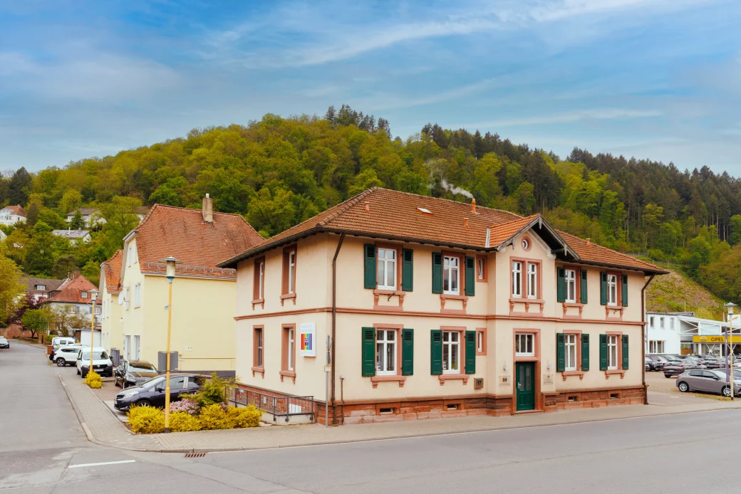 Gebäude